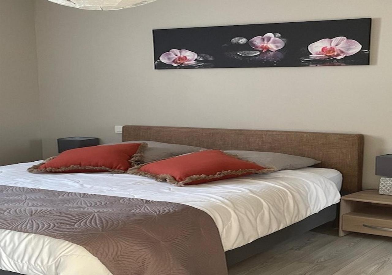 Les Cottages Du Golf Le Tronchet  ภายนอก รูปภาพ